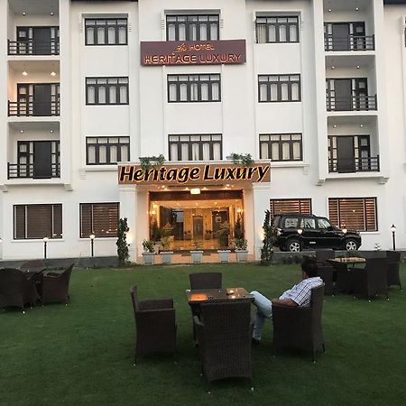 Heritage Luxury Srīnagar Esterno foto